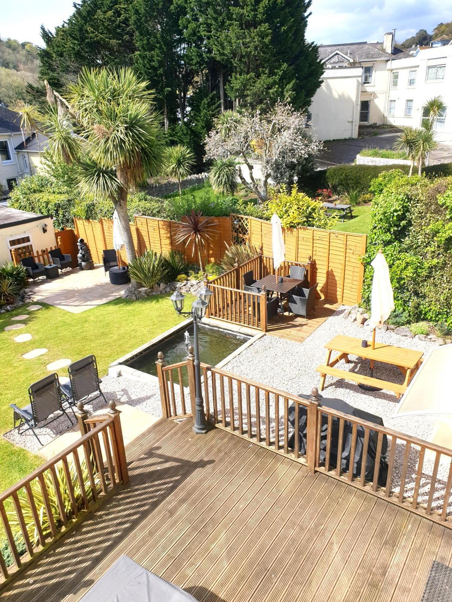 Appletorre House Holiday Flats - Pet Friendly And Private Parking Torquay Exterior photo